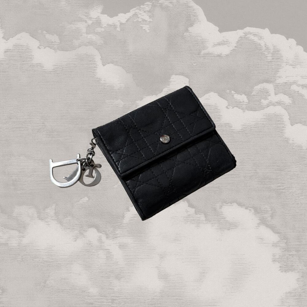 CHRISTIAN DIOR Cannage Wallet & silver Logo Charm Black Leather FREE CHAIN - Picture 2 of 15